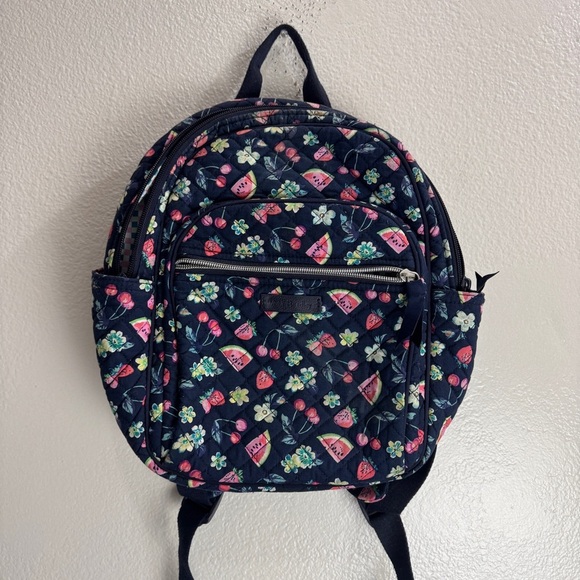 Vera Bradley Vintage Backpack Floral Quilted - Picture 1 of 7